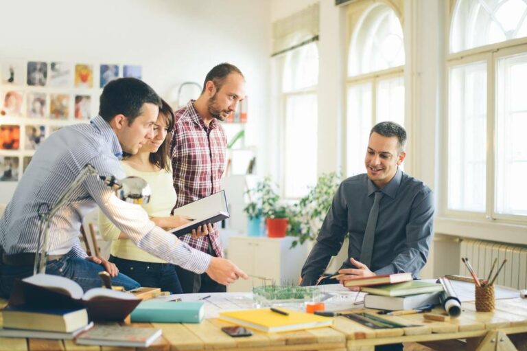 4 easy steps to start a business